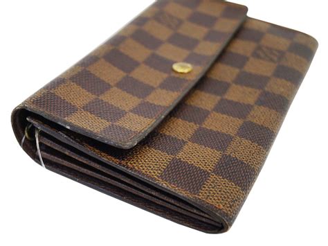 louis vuitton bi fold wallet|Louis Vuitton damier wallet.